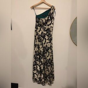 Betsy & Adam Black and gold size 6 Floral Maxi Dress